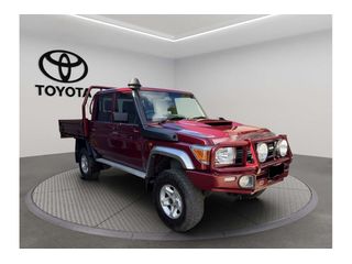 2020  Toyota Landcruiser GXL Ute (Red) Pre-Owned Car Thumbnail