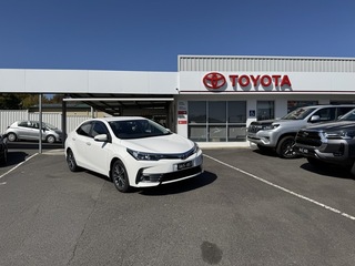 2019 Toyota Corolla Hatch Corolla Sedan SX 1.8L Petrol Manual 0283630 002 Sedan (Glacier White) Pre-Owned Car Thumbnail