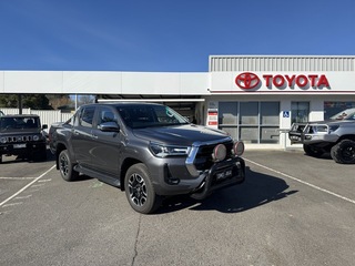 2023 Toyota Hilux 4x4 SR5 2.8L T Diesel Automatic Double Cab B228870 001 Dual Cab (Graphite) Pre-Owned Car Thumbnail