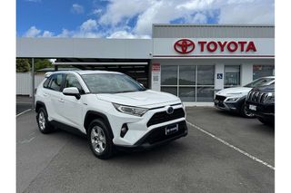 2020  Toyota RAV4 GX SUV (White) Pre-Owned Car Thumbnail