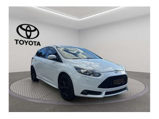2013  Ford Focus ST Hatch (White) Pre-Owned Car Thumbnail