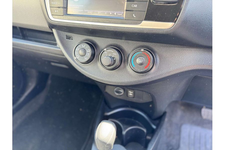 2015 Toyota Yaris ASCENT NCP130R MY15 Photo 14