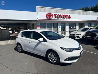 2016 TOYOTA COROLLA ASCENT SPORT 5D HATCHBACK (Glacier White) Pre-Owned Car Thumbnail