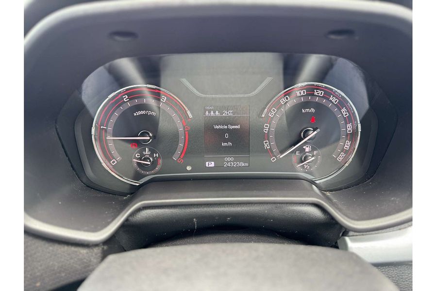 2019 LDV T60 LUXE (4x4) SK8C 4X4 Photo 12